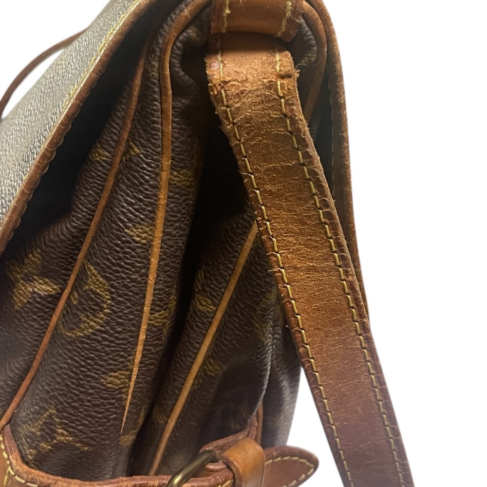 Louis Vuitton Brown Monogram Crossbody Bag - Picture 2 of 9